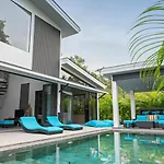 Yin Kuo Villa Private Pool - Beach Side