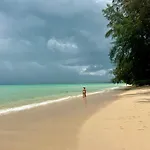Ao Thong Beach Resort
