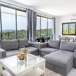 Tropical Sea View Residence