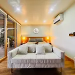 Tantawan Sea View Residence 山海居