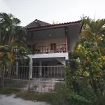 Ela\'S Home