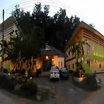 Green Home Resort