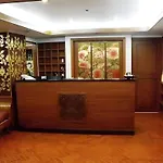 Chada Thai House