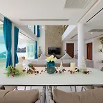 Villa The Wave 2 Residence