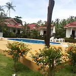 Hana Lanta Resort