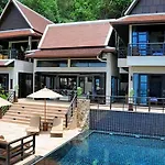 Villa Gold