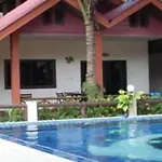 Penny\'S Bungalow Resort