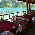 Phi Phi Rimlay Resort