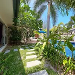 Baan Rim Talay