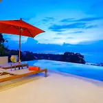 Bay Villa Geisha Girl