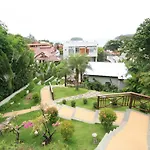 Kata Hiview Resort