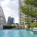 Quad Suites Silom
