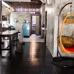 Sweet Life Guesthouse