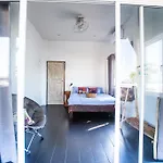 Sweet Life Guesthouse