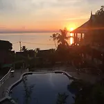 Sea Rock Resort