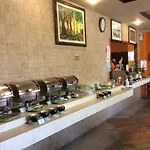 Anyavee Ao Nang Bay Resort