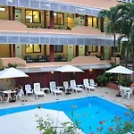 Swan Hotel