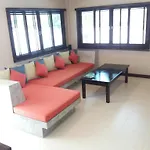 Jitsin Villa