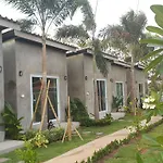 Rak Kan Na Resort