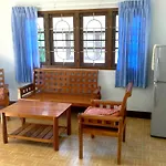 Krisada Beach Resort