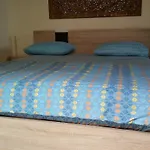 Baan Sanom