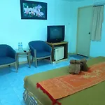 Pinthong House