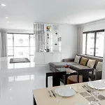 Baan Smile Villa