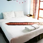 Phunyanuch Hotel