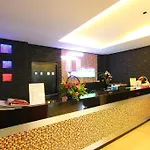 Baramee Hip Hotel