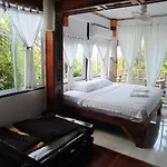 Pap\'S Place