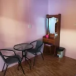 Chomlay Room & Restaurant