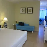 Lido Beach Hotel Pattaya