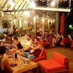 Muernfun Garden Home