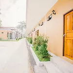 Haad Chaweng Resort And Hostel