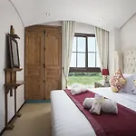 The Symphony Suites Pattaya