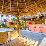 Bubu Lanta Hostel - Sha Certified