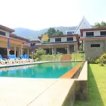 Naya Bungalow