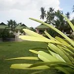 Baannoksuan Resort