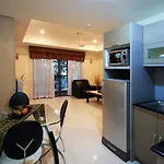 Royal Park Apartments