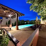 Six Hills Sea View Villa
