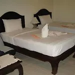 Lucky Mother Bungalow 2 Chaweng Beach