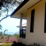The W Villa