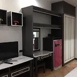 Yj Hotel