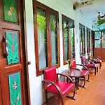 Shewe Wana Boutique Hotel (Adults Only)