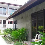 Maehaad Garden Inn