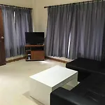 Happy House - Ban Saen Suk