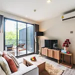 The Deck Patong By Favstay