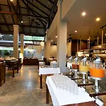 The Quarter Pai