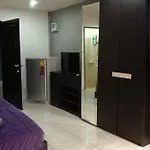 Desire Guesthouse Patong