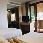 Coral Cliff Beach Resort Samui